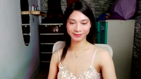 Tina online show from August 3, 10:00 am