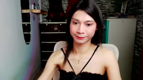 Tina online show from August 7, 11:54 am