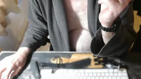 amslave4f online show from July 22, 7:22 am