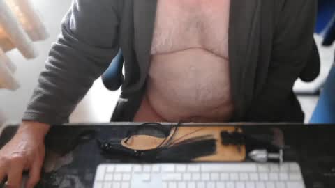 amslave4f online show from July 22, 6:43 pm