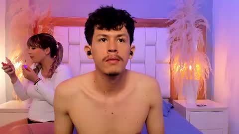 amy_and_aleex online show from August 7, 11:21 am