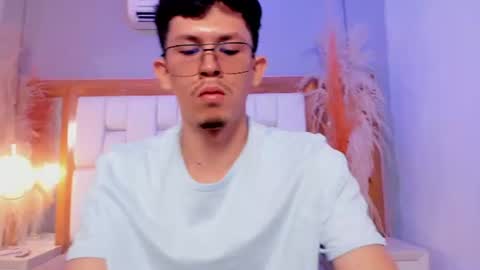 amy_and_aleex online show from August 12, 11:23 am