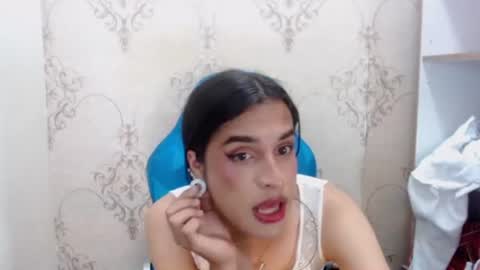 AMY BLAIR  online show from September 9, 11:17 pm