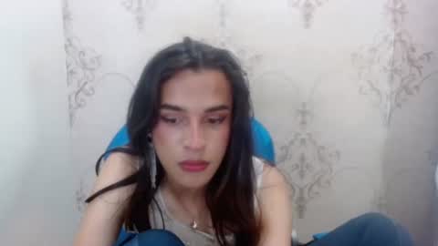 AMY BLAIR  online show from September 10, 4:47 am