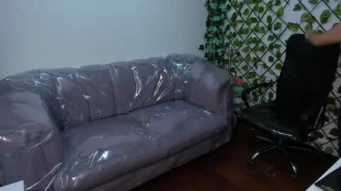 Amy Hoy69 online show from June 6, 9:59 am