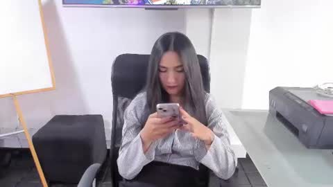     online show from August 13, 1:58 pm