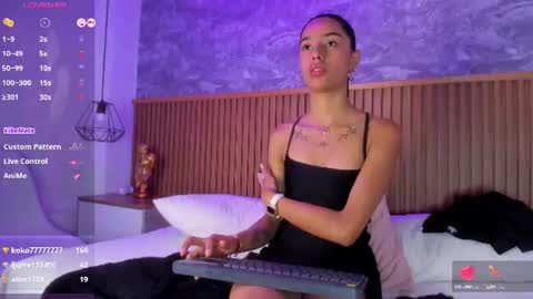 Amy online show from August 8, 5:02 pm