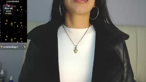 Amy online show from August 6, 1:43 pm
