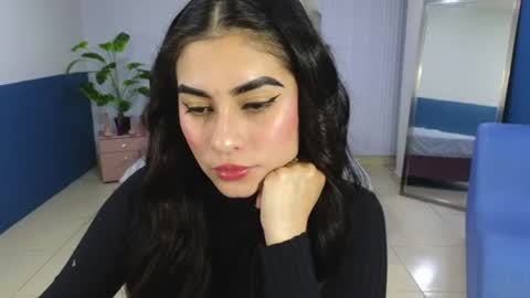 Amy online show from August 6, 7:46 pm