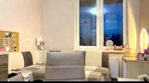 amy_meoww online show from April 12, 5:37 pm