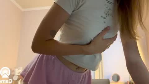 amy_meoww online show from August 6, 6:29 pm