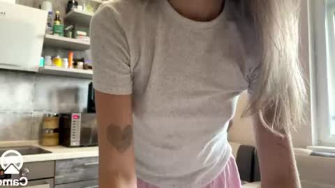 amy_meoww online show from August 16, 11:58 am