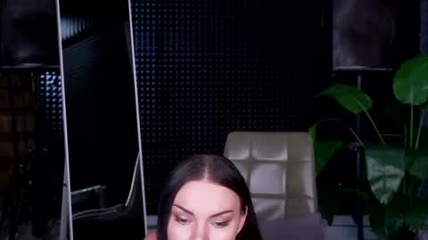 im Amy Follow my Fansly - AmyHorny online show from July 28, 5:30 pm