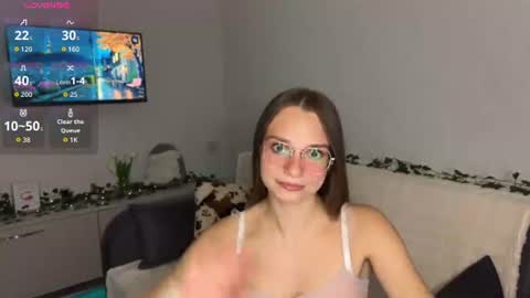 Amy online show from August 9, 6:31 pm