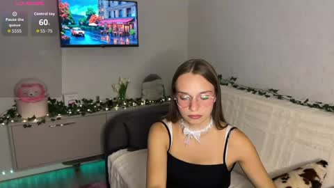 Amy online show from August 12, 10:56 pm