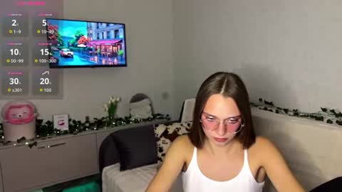 Amy online show from August 13, 6:44 pm
