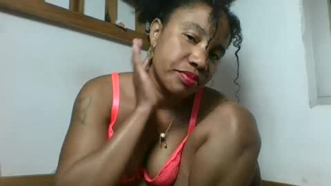 Amyatche online show from August 12, 8:33 pm