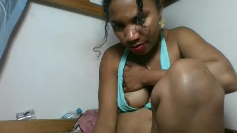 Amyatche online show from August 13, 9:51 pm