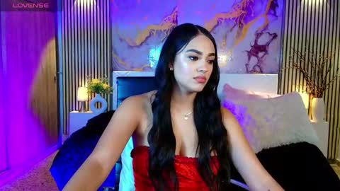 amyjohnsonn online show from July 23, 10:50 am