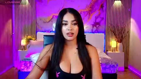 amyjohnsonn online show from July 27, 10:54 am