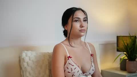  Amy  online show from August 15, 6:28 am