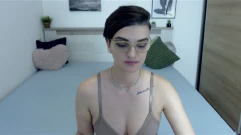 AmyLexy online show from July 10, 9:31 pm