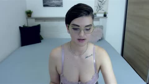 AmyLexy online show from July 18, 8:54 pm