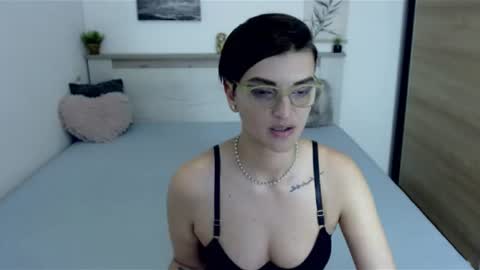 AmyLexy online show from August 10, 7:26 pm