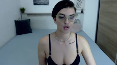 AmyLexy online show from August 12, 8:22 pm