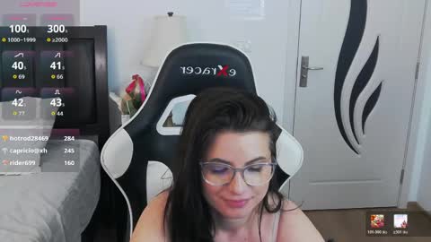 Amy online show from April 23, 11:14 am