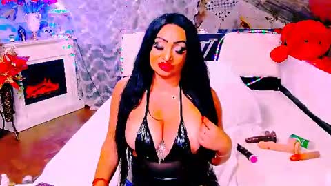 Alimoonya online show from August 6, 11:15 pm