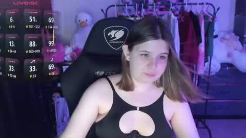 amyvibes online show from July 25, 7:29 pm