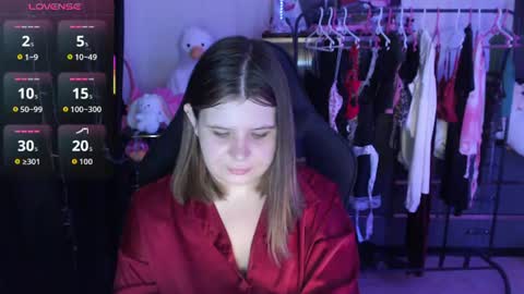 amyvibes online show from August 10, 7:15 pm