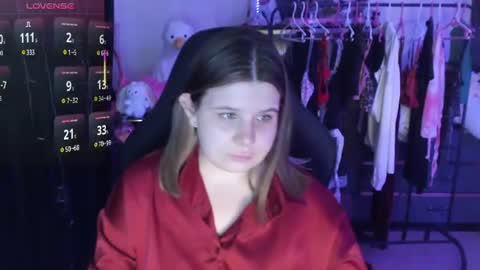 amyvibes online show from August 10, 9:49 pm