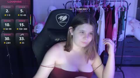 amyvibes online show from August 11, 10:56 pm