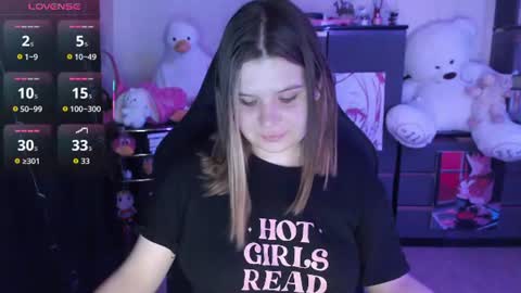 amyvibes online show from August 14, 8:12 pm