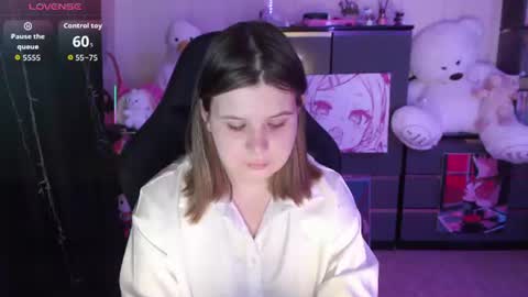 amyvibes online show from August 15, 6:12 pm