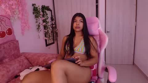 Ana online show from August 5, 6:17 pm