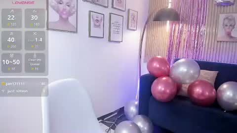  Ana  online show from August 15, 7:23 am