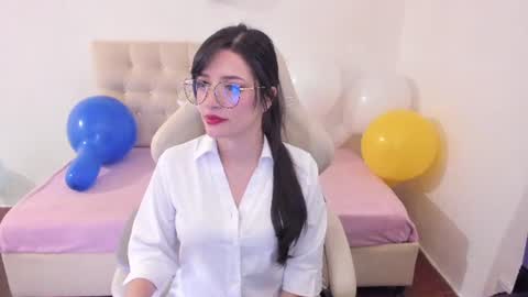 Im anna but you can call me as you want online show from August 9, 2:01 am