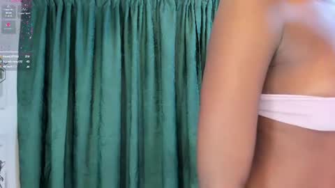 Ana Castillo online show from August 5, 2:37 pm