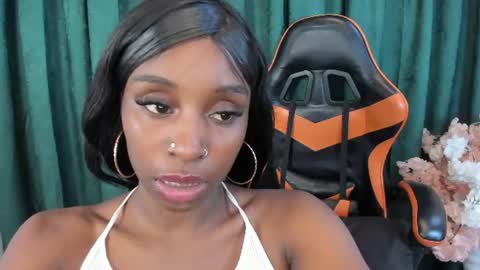 Ana Castillo online show from August 6, 3:33 pm