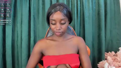 Ana Castillo online show from August 7, 1:33 pm