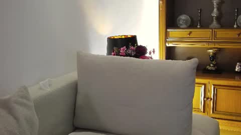 anabelle0904 online show from August 14, 6:11 pm