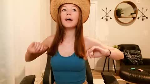 Anabelleleigh online show from July 19, 2:13 am