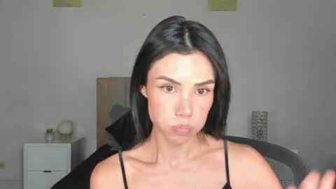 AnaHenao online show from August 10, 1:18 am