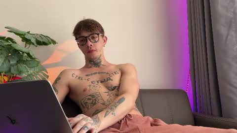 simon online show from August 3, 2:51 am