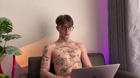 simon online show from August 16, 4:49 am
