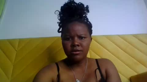 anaissa23 online show from June 28, 3:26 pm