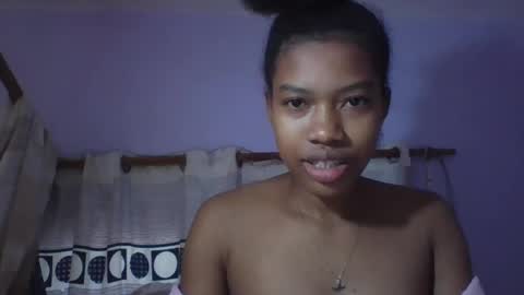 anaissa23 online show from July 26, 9:58 am